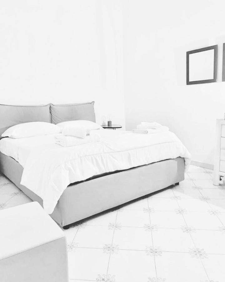 Dimora Dei Mercanti Salerno Ngoại thất bức ảnh